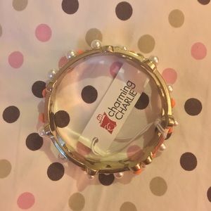 NWT Charming Charlie gold bracelet